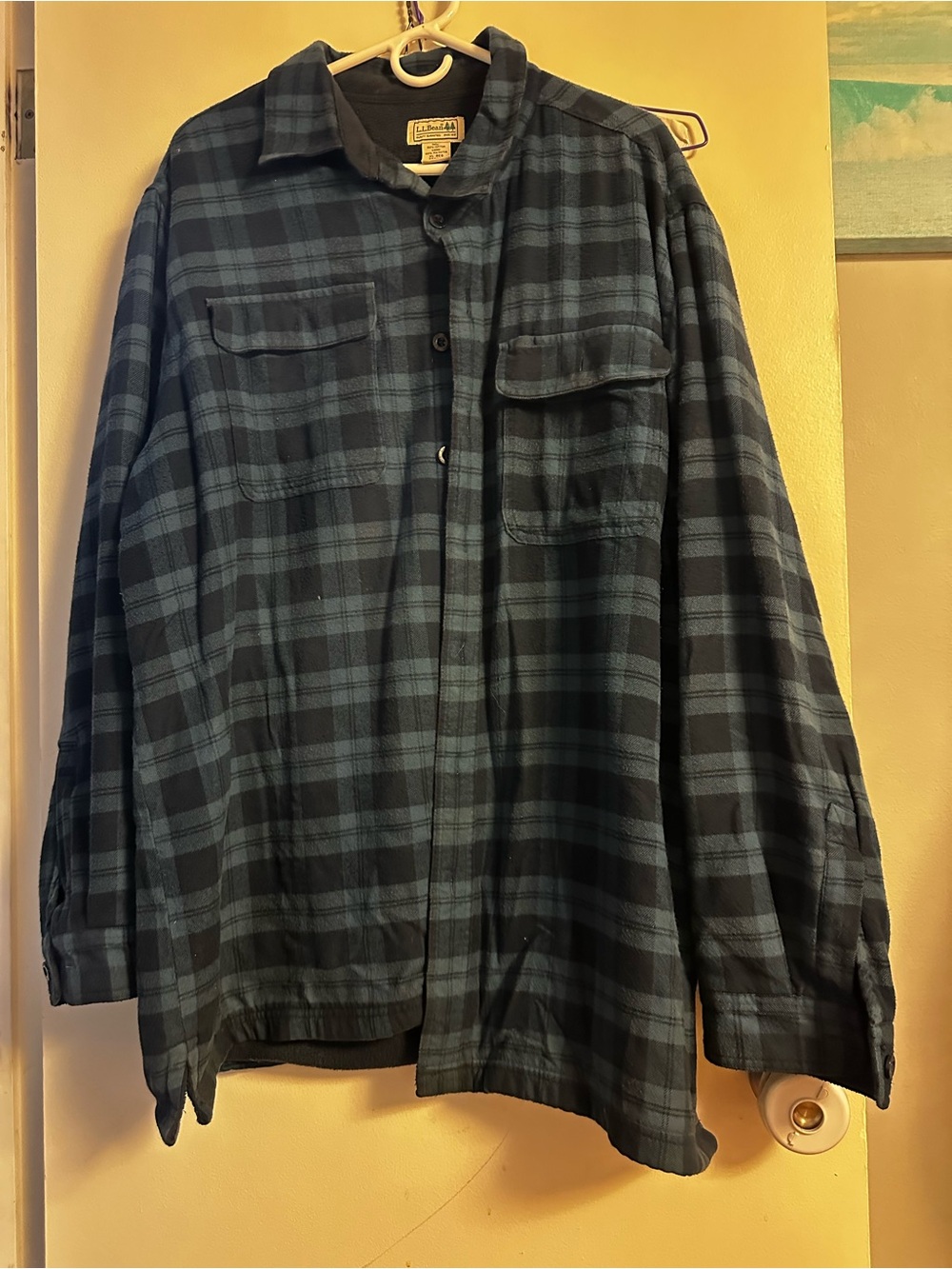 L.L. Bean Men's Dark Blue and Black Plaid Shirt Jacket size XL
